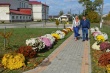 Благоустройство. В парке хутора Северокубанского зацвели хризантемы, которые были высажены в прошлом году! Красота!